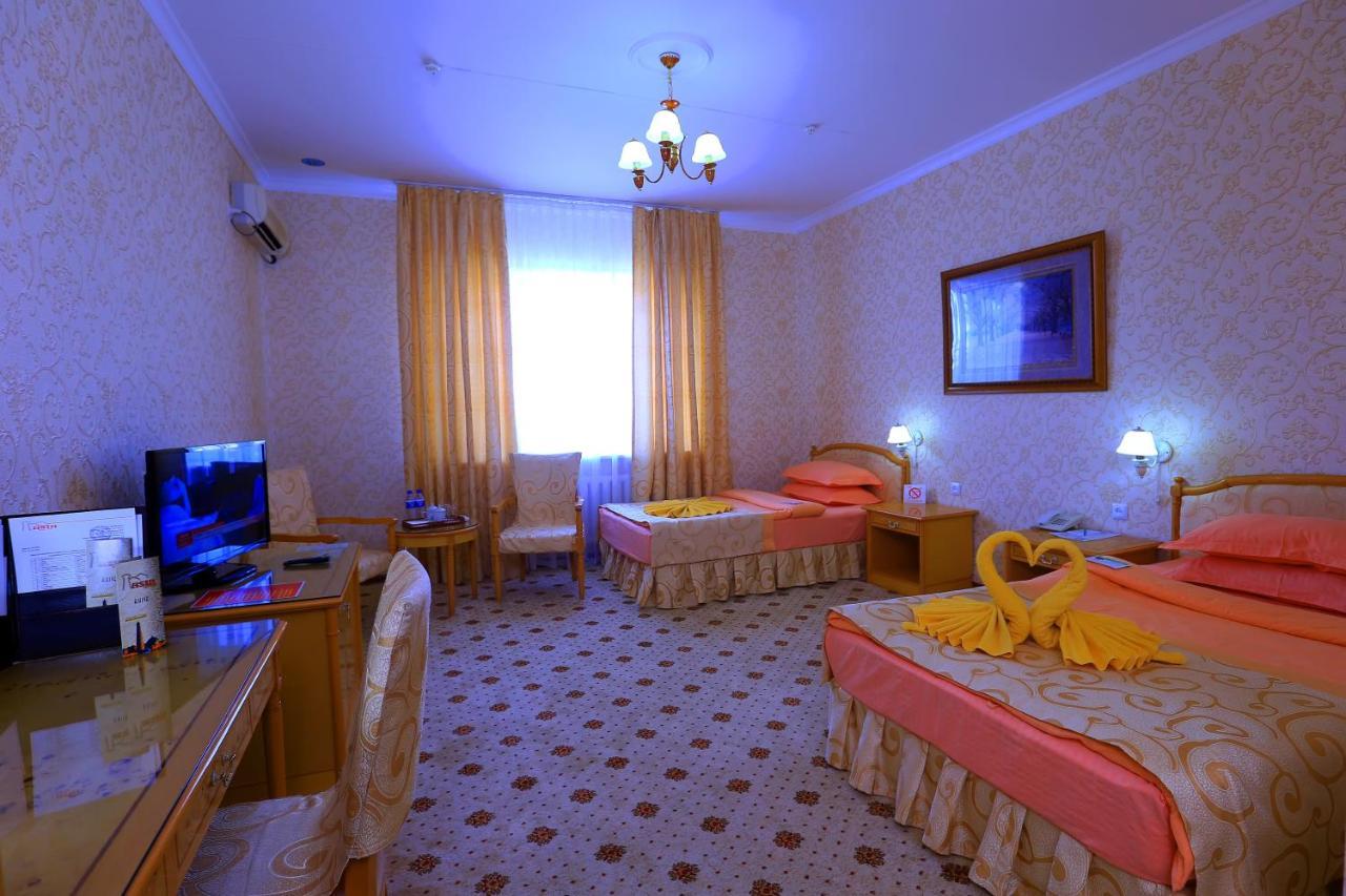 Hotel Asia Khiva ภายนอก รูปภาพ